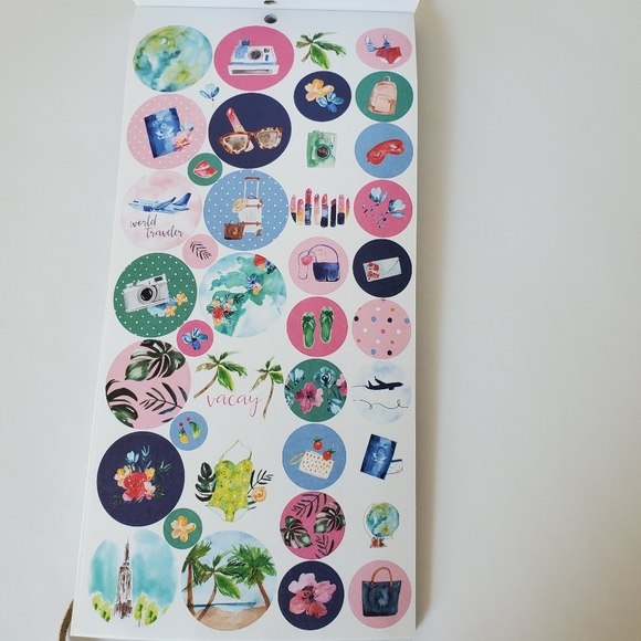 Travel Voyage Sticker Book - Picture 6 of 16